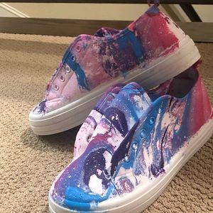 Custom Hydro Dipped Shoes!